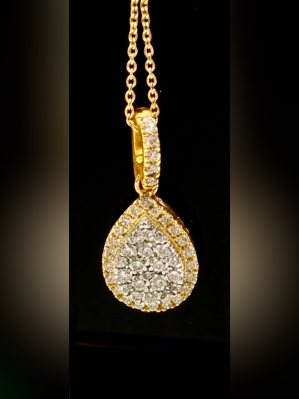 Stunning 14K Gold 2Ct Round Cut VVS1 Teardrop Diamond Pendant Necklace 3.4g